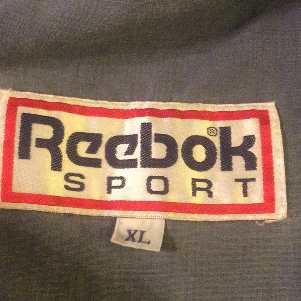 Vintage Reebok jacket - Picture 7 of 11